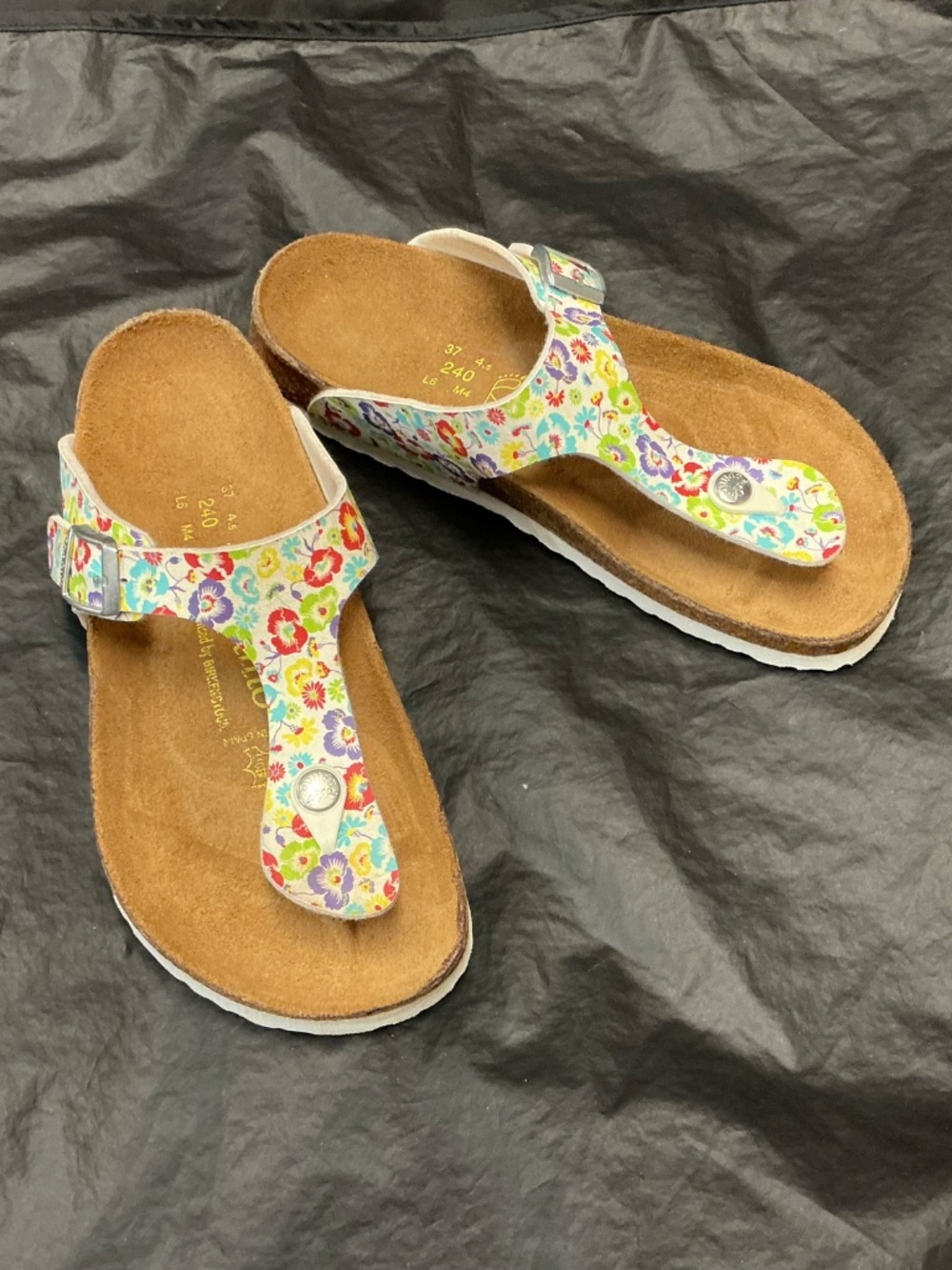 Birkenstock Papillio sandals Gizeh flowery straps women’s 6 EU 37